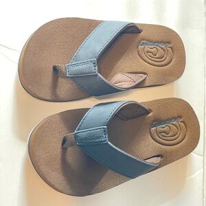 Cobian Toddler Boy's Size 9/10 - Sandals with Blue Strap and Brown Footbed